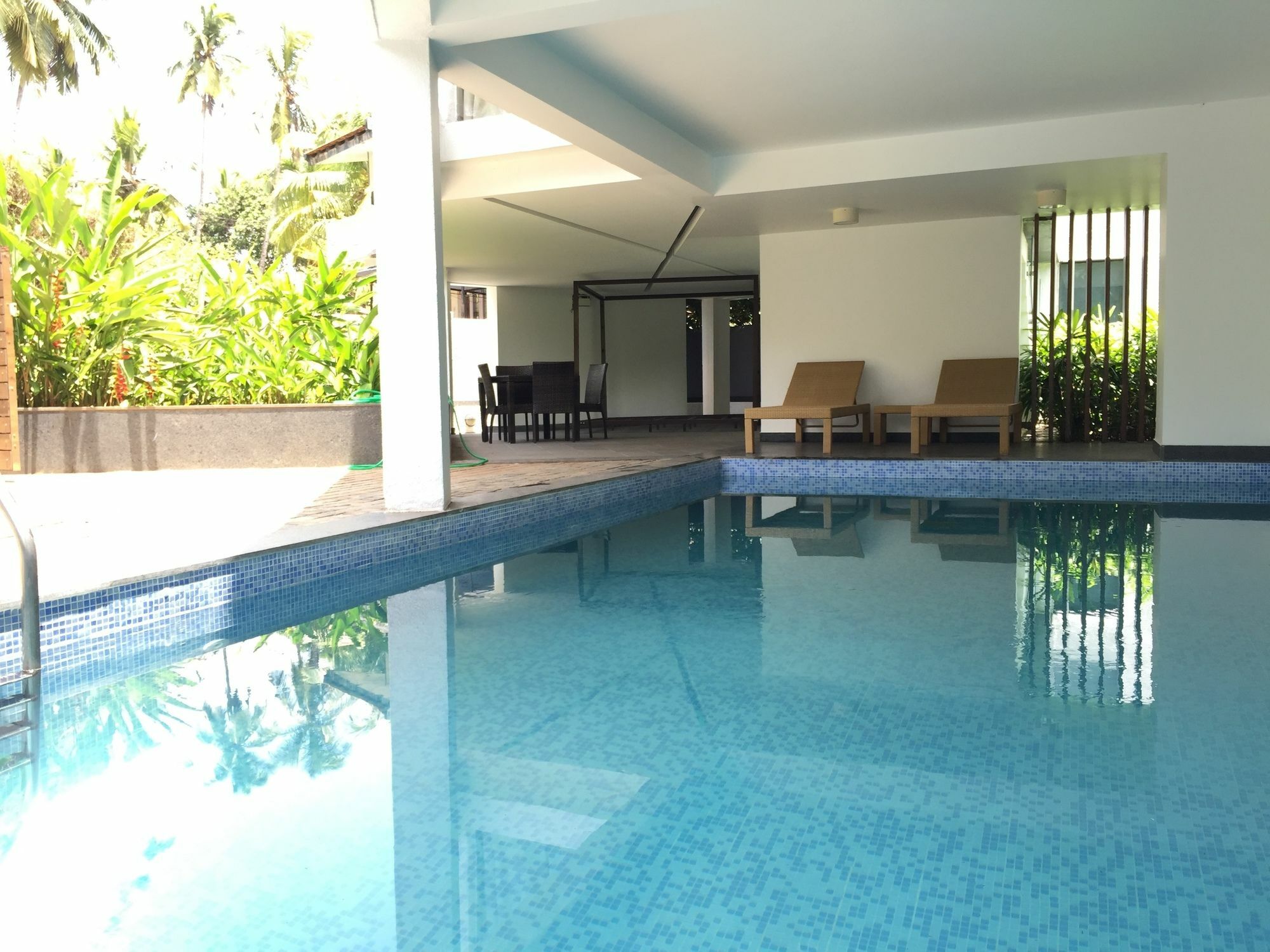 Hotel Calem Grove Candolim Exterior foto